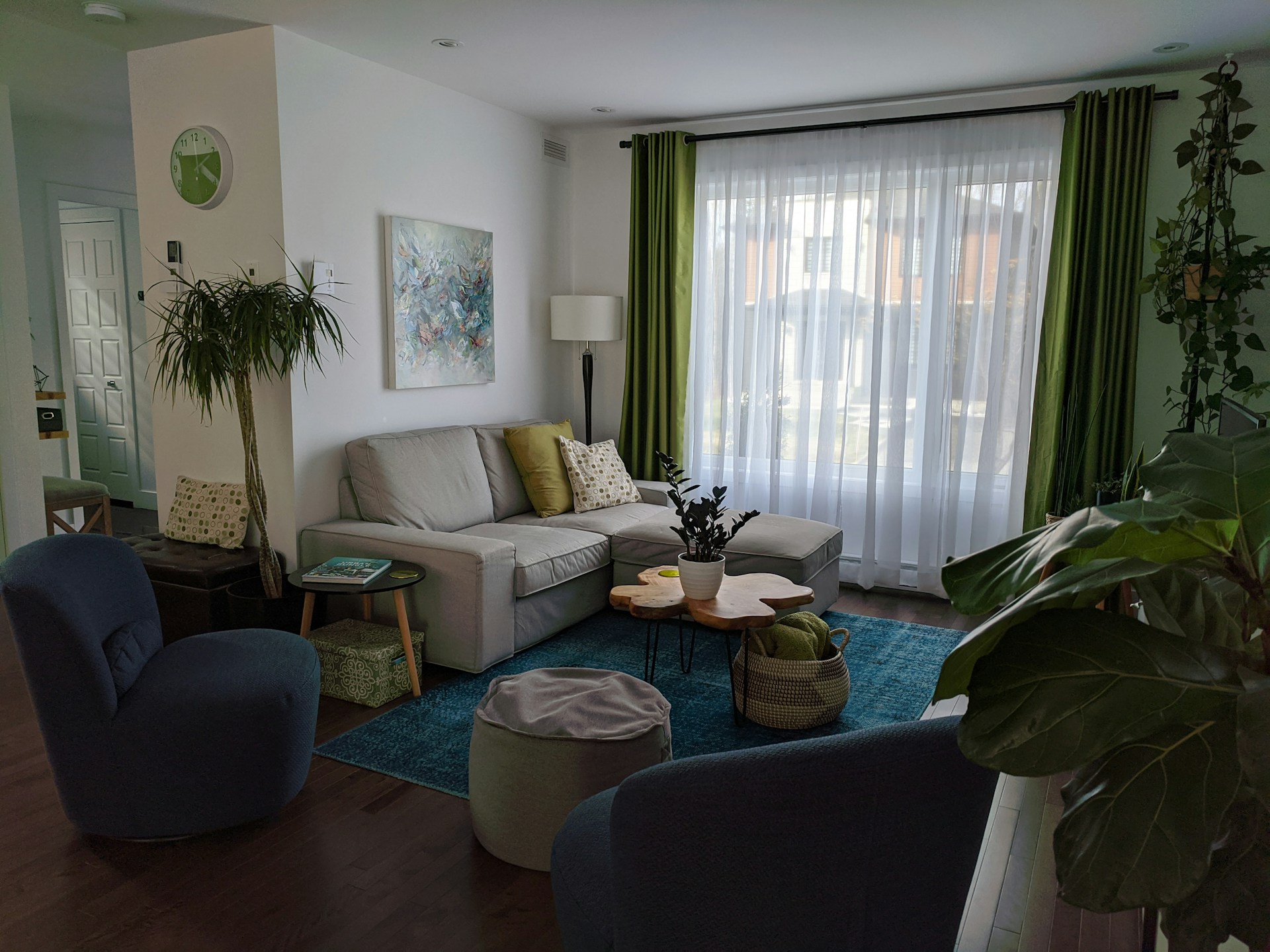 hall in a premium aprtment with furniture